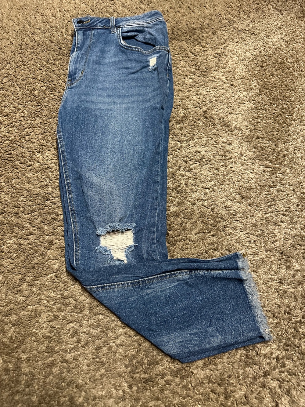 No Boundaries Blue Distressed Ankle Crop Jeans